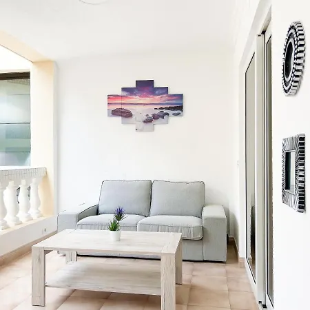 Korallia Castle Harbour Appartement *