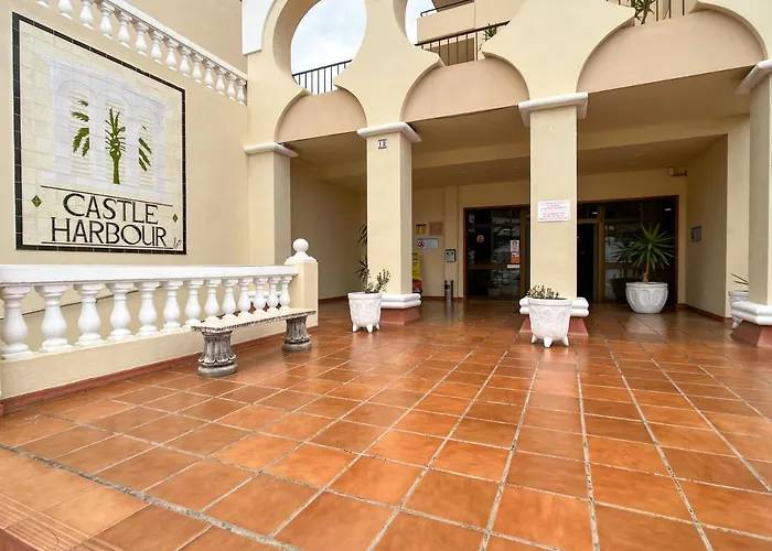 Korallia Castle Harbour Apartamento *