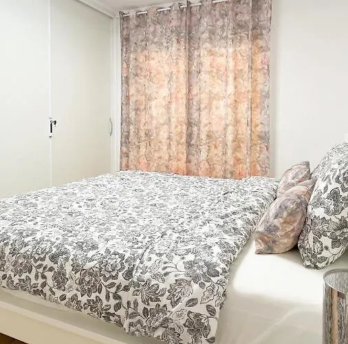 Korallia Castle Harbour Appartement *